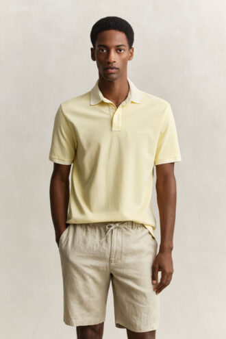 Camicia sbiadita dal sole