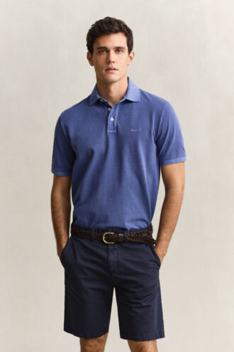 Camicia sbiadita dal sole